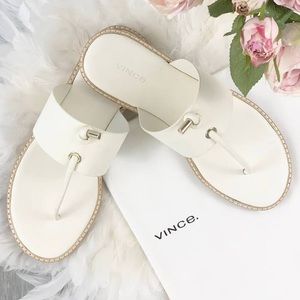 Vince leather Women's Caelan Flat Sandal